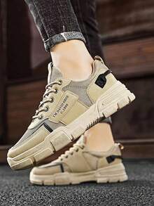 Zapatillas deportivas de malla con bloques de color para hombre, con una estructura transpirable y ligera. Zapatillas de tenis informales para hombre. Zapatos de trabajo antideslizantes y resistentes. Zapatillas de skate informales. Diseño con cordones y puntera redondeada. - Marrón - Ver 3