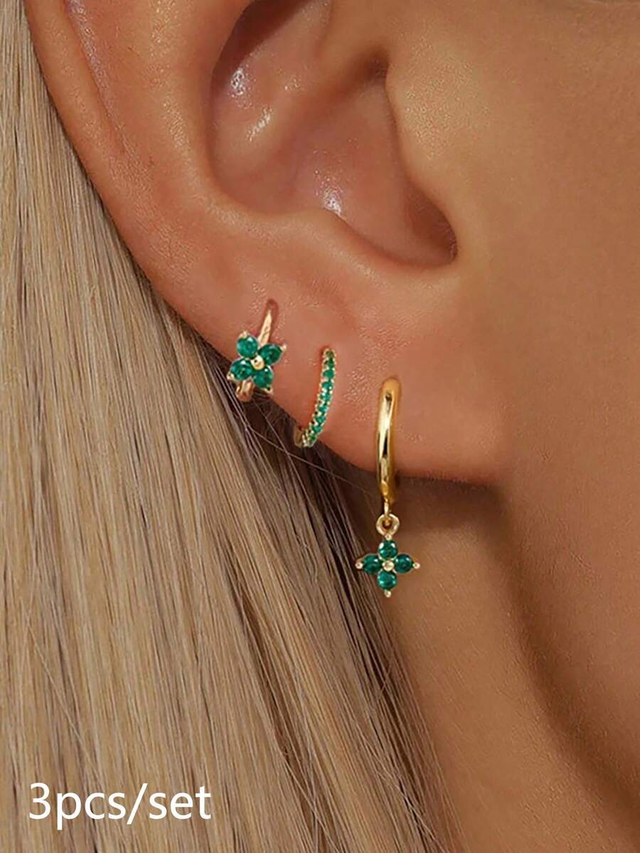 Juego de 3 aretes con flor de cuatro pétalos y circonita para mujeres, chapado en oro de 18K hipoalergénico para uso diario, pendientes de aro para trago, hélix y cartílago - Oro-4 - Ver 1