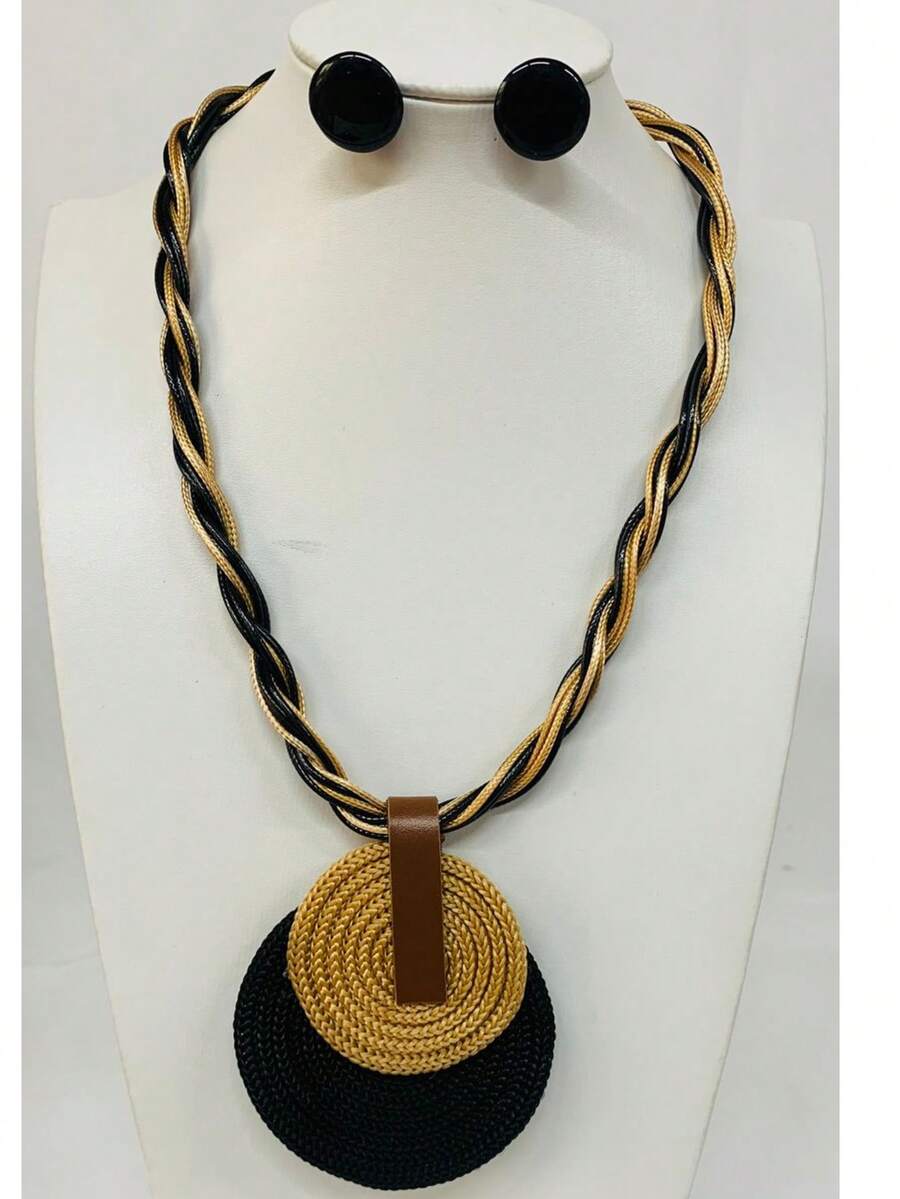 Braided Wire Necklace Set With Double Pendant + Resin Button Earrings – Sophistication In Every Detail. - 黑色 - 查看 1