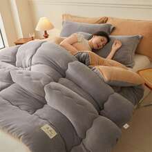 1pc Reversible Milk Fiber Warm Blanket, Soft And Skin-Friendly