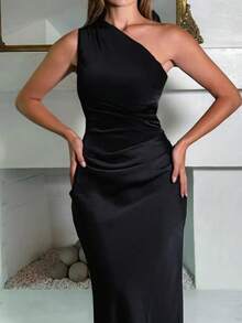 Vestido de fiesta elegante de mujer StyleQye con cuello asimétrico, sin mangas, espalda descubierta, de satén con parches de unicolor, vestido de noche formal con volante irregular en el bajo y cremallera