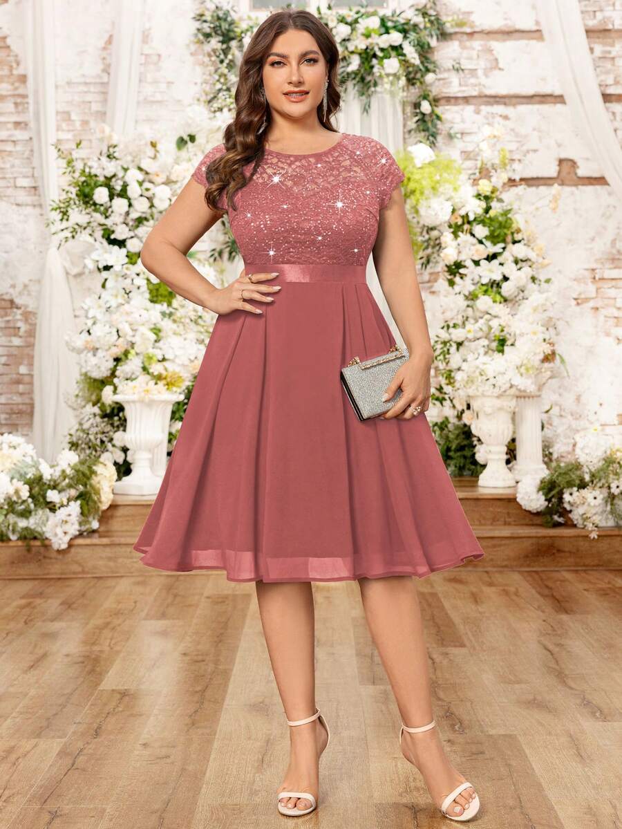 Đầm dạ hội dáng chữ A bằng chiffon, phối ren đính sequin và bèo nhún, thích hợp cho lễ tốt nghiệp, dạ hội, các dịp bán trang trọng, dự đám cưới, sinh nhật, lễ hội trường và nhiều dịp khác. - Bụi hồng - Xem 1