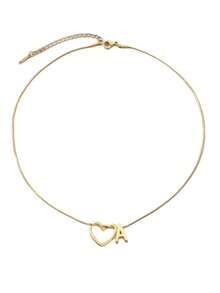 This Is A Fashionable And Elegant 18k Gold-Plated Minimalist Heart-Shaped 26-Letter Series Stainless Steel Necklace For Women. It Is Suitable For Daily Outfit Matching And As A Gift For Women.