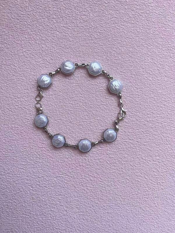 2pcs/Set White Sneakers & Boots With Fashionable Pearl Shoelaces