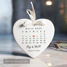 Personalized Customized Wedding Decorations, Wedding Gifts, Wedding Date Decorations, Heart-Shaped Calendars, Anniversary Gifts, Our First Christmas, Newlywed Gifts, Wedding Gifts