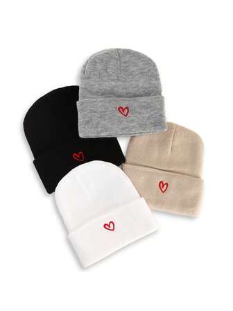 1PC Autumn And Winter Heart Embroidered Knitted Hat Outdoor Thermal Hat Couple Hat Suitable For Cycling, Skiing, Etc The Best Choice For Giving Gifts Winter Clothing