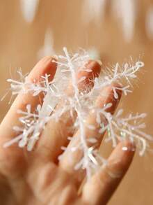 12 件圣诞雪花挂饰、圣诞树装饰、塑料闪光雪花装饰、室内冬季装饰、白色闪亮雪花挂饰，适合圣诞派对 - 彩色 - 查看 5