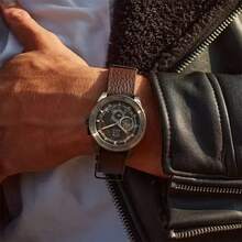 Orient Reloj automático para hombre Orient, esfera negra clásica, correa, reloj de vestir RA-AR0202E10B