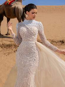 Faeriesty 奢华亮片串珠美人鱼晚礼服，高领长袖设计——精致的鱼鳞状串珠纹理，薄纱侧拖尾，优雅迷人的设计，适合晚宴、婚礼招待会和高端聚会。 - 香檳色 - 查看 6