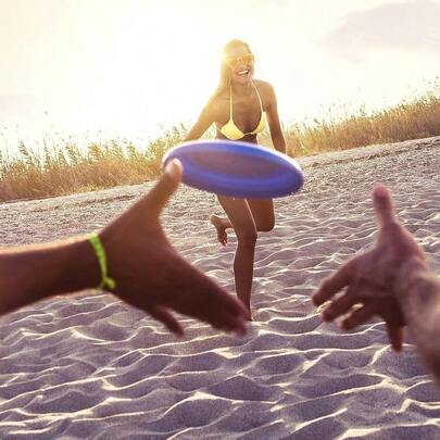 1/2/3/5pcs,Interactive Training Must - Have For Dogs|Pet Flying Disc|Top - Trending Outdoor Pet Toy|Floating, Chew - Resistant & Soft Texture|Perfect For Backyard, Beach & Park Playtime|Fits Small, Medium & Large Dog Breeds