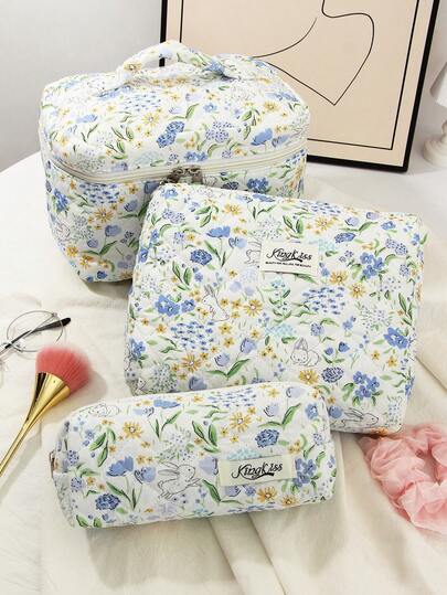 1pc Blue Floral Rabbit Pattern Portable Multi-Functional Cute Quilted Makeup Bag, Fashion Casual Large Capacity Zipper Cosmetic Bag, Travel Stationery Storage Pouch, Essential For Vacation