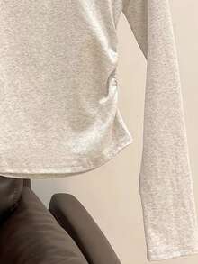 女童黄色 T 恤，蝴蝶刺绣设计，圆领长袖休闲 T 恤，适合女孩