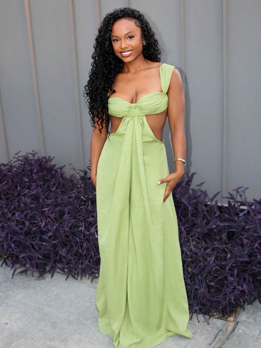 超宽腿连体裤 垂坠前胸罩杯 侧面镂空 露背 度假 波西米亚 西部 春夏季度假 沙滩装 优雅 伊比沙岛 假日 婚礼 宾客 约会 夜晚 性感 晚间 波西米亚 秋冬 绿色 - 軍綠色 - 查看 1