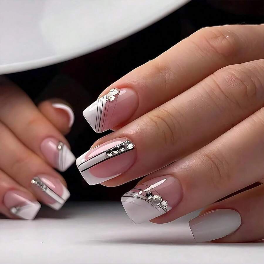 Square Press On Nails Short Fake Nails White French Acrylic Nails Squoval Glue On Nails 24Pcs False Nails For Women And Girls - 多色24 - 查看 1