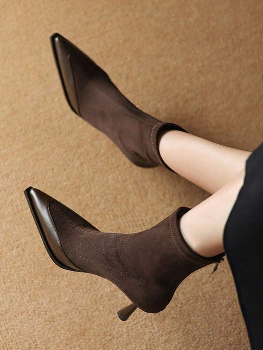 2025 Bottines pour femmes, design à bout pointu et coupe slim, bottines à élastique avec doublure en fourrure, nouvelle collection automne/hiver - Tabac - Voir 1