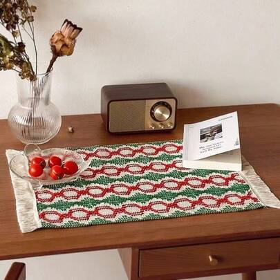 1 Podkładka świąteczna, Zimowe podkładki na stół z motywem Świętego Mikołaja w kolorze czerwonym i zielonym, choinką, bałwanem i jeleniem, Zmywalne prostokątne podstawki, Obrusy kuchenne, Podkładki pod kawę, Nadaje się do kuchni, jadalni, wesel, dekoracji domu, dekoracji pokoju, dekoracji wnętrz, dekoracji stołu, dekoracji na przyjęcie świąteczne, Idealny prezent