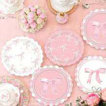 أدوات المائدة الورقية القابلة للتخلص منها ذات موضوع الفيونكة الوردية، 8 قطع أطباق ورقية وردية قطر 7 بوصة و9 بوصة للاستخدام مرة واحدة، 16 قطعة من المناديل ذات شكل الفيونكة مناسبة لحفلات الموضوع الوردي، ديكور الحفلات، ديكور عيد الميلاد، هدايا عيد الميلاد، ديكور المطبخ، ديكور كشف نوع الجنين، ديكور استحمام الطفل، أنشطة عائلية في المناسبات، مجموعة لوازم ديكور الحفلات