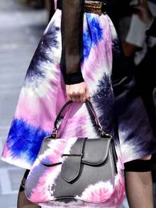 Set de 12 colores brillantes de pigmento en polvo para teñido anudado, incluye 12 polvos concentrados para teñir telas, botellas de exprimido, guantes de goma, herramientas para pintar y teñir telas, adecuado para teñir ropa y textiles de forma DIY, colorantes fáciles de usar para diseñar camisetas, sombreros, bolsos, calcetines, zapatillas de lona personalizadas, regalos de Halloween y Navidad