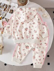 2 件女婴碎花 3D 蝴蝶结装饰休闲长袖连帽衫和裤子套装，可爱甜美，适合外出、居家和派对 - 淺粉色 - 查看 2