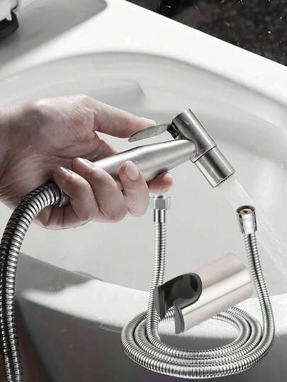 3件套高压手持式冲洗喷头套装 - ABS塑料高流量淋浴喷头，多功能马桶清洁棒，配备59英寸耐用软管，是个人卫生、浴室和卫生间清洁的理想之选，也是现代浴室和家居淋浴配件、宠物洗澡和植物浇水的理想选择，可升级您的浴室，节省空间，是完美的圣诞礼物和浴室装修用品。