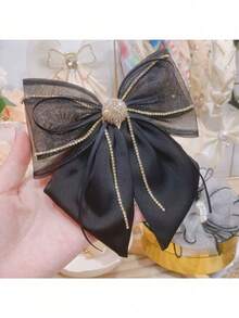 1 件女士华丽发饰，采用蝴蝶设计、弹簧夹、缎面流苏和方晶锆石细节，杏色或黑色可选，适合日常使用街头蝴蝶结情人节情人、发夹、发夹