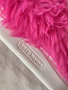 Damskie kapcie w kolorze fuksji z pluszową podeszwą i zabawnym motywem potwora, idealne na imprezę halloweenową i do noszenia w domu, jesień/zima