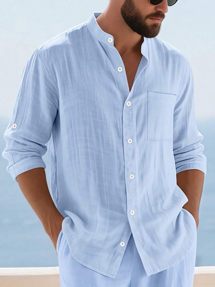 Camisa de lino de manga larga con cuello mao para hombres, primavera/verano, con bolsillo delantero con botones y diseño de mangas enrollables, holgada y transpirable, estilosa, adecuada para la playa, vacaciones y uso diario casual. Consejos de talla: disponible en tallas XS-XXXL, el ajuste europeo y americano tiende a ser holgado, se recomienda bajar de talla para un aspecto talla grande ceñido; las telas de colores talla grande claros son ligeramente transparentes, elija según sus necesidades de estilo. - Celeste - Añade 2