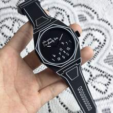 Lightweight Polycarbonate Case High Tech Watch Classic Simple Silicone Strap Men's Quartz Watch Fashion Style Clock