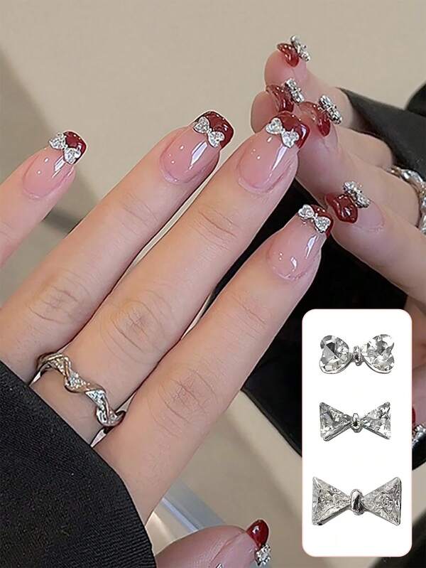 10 Pieces Of Silver Twilight Rogue Bow Nail Art Jewelry Super Shiny Metal Diamond Fingertip Bow Decoration