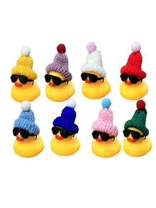 3 قطع بطة ناعمة عشوائية للديكور في السيارة، بطة قابلة للضغط للاستحمام، قبعة، نظارات شمسية، تمثال بطة للحمام، ديكور للوحة القيادة/شاشة الكمبيوتر - متعدد الألوان - مشاهدة 5