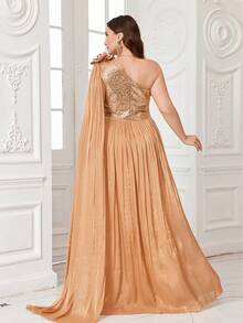 UNITHORSE Plus 女款单肩超长袖亮片拼接仿莱赛尔手工立体花朵点缀修身长款晚礼服 - 銅色 - 查看 2