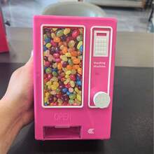 Retro Mini Candy Vending Machine - Battery Free Retro Snack Dispenser, Perfect For Chewing Gum, Jelly Beans, Chocolate, And Mixed Snacks, Ideal Kitchen Countertop Accessory And Innovative Tabletop Decoration