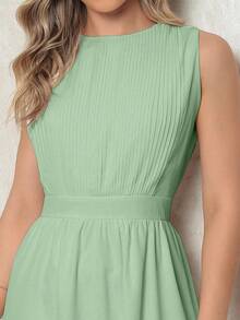 Elegant Women's Dress With A Nipped Waist - Sleeveless, Discreet Neckline And Loose Skirt For Formal Or Casual Occasions - 薄荷綠 - 查看 1