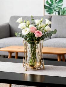 Luxury Wrought Iron Vase Ornaments, Used For Home Living Room Decoration, Romantic Candlelight Dinner, Restaurant Props, Home Decoration, Vases, Ornaments, Table Decoration, Birthday Graduation Gifts. Flower Vase Glass Vase