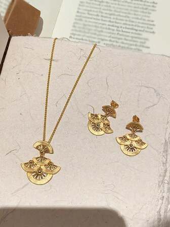 2pcs/Set (Can Be Selected Individually) French Retro 3D Embossed Textured Openwork Fan Necklace And Earrings Set, Elegant Chinese Style, Versatile For Women, Suitable For Daily Wear, Festivals, Parties, Gift For Girlfriend/Wife