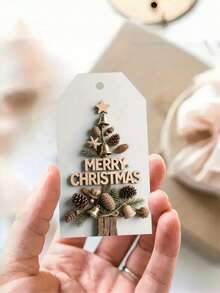 49 piezas/48 piezas Etiquetas de regalo navideñas rústicas y campestres con cuerda de cáñamo - Textura de grano de madera elegante y recortes de piña y campana, lazos navideños "Feliz Navidad" y bramante para envolver regalos, decorar el árbol, manualidades navideñas - Etiquetas de papel beige/marrón con fondo blanco, duraderas y fáciles de escribir, etiquetas de regalo navideñas vintage, etiquetas de regalo navideñas para mascotas, etiquetas de regalo navideñas, etiquetas de regalo navideñas para animales, decoración navideña de temporada