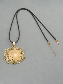 1 PC Fashionable Sunflower Patterned Boho Matte Gold Color Pendant On Long Adjustable Wax Cord Chain Necklace Suitable For Ladies Daily Wear, Couple Jewellery Chic Gift