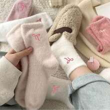 5 Pairs Of Women's Plush Bow Mid-Calf Socks Winter Fleece-Lined Thick Warm Sleep Socks Pink Set