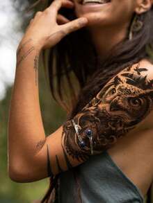 2 piezas de grandes tatuajes temporales de media manga con diseños del Bosque Negro, unisex con búho, calavera y esqueleto de la muerte, adecuados para adultos