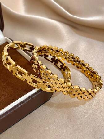 Ensemble de bracelets joncs en acier inoxydable plaqué or 18 carats, design géométrique élégant et minimaliste. Cadeau pour femmes, mère, Noël, Thanksgiving, Halloween, mariage, anniversaire, Saint-Valentin, bijoux bohèmes pour usage quotidien et fêtes