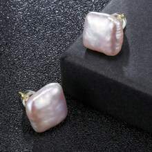 一对白色巴洛克淡水珍珠S925银耳环，适合女士日常佩戴 - 白色 - 查看 4