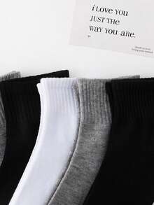 3/6er Doppelpack Sortiment: Schwarz/Weiß/Grau Mehrfarbige Mischung & Passende einfarbige Optionen Unisex Knöchelsocken geeignet für alle Jahreszeiten Knöchelsocken mit minimalistischem einfarbigem Design Passende Socken für Paare