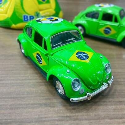 Miniatura Fusca Brasil  Escala 1:36 – Colecionável de Metal Alloy