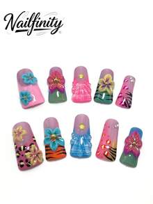 Ogni set è composto da 10 pezzi di placche di armatura in acrilico fatte a mano a forma di becco d'anatra/tromba, progettate in stile francese con motivi a tigre, conchiglie, cristalli e decorazioni a petali, disponibili in più tonalità e colori nudi. 3 misure disponibili, adatte per feste, balli e uso quotidiano, viene fornito con un kit per unghie, rendendolo un regalo ideale di unghie finte per signore e ragazze.