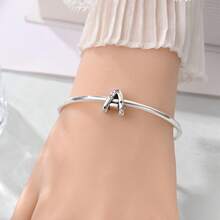 Easvnya S925 Silver-Plated A-Z 26-Letter Silver Star Beaded Daily Versatile Pendant, Commuting Small Pendant Suitable For Original Bracelets And Necklaces, Simple And Fashionable Pendant DIY Jewelry Making, Buy Your Favorite Letters To Form Your Own Birthday Or Name, Women's Birthday, Holiday Party Gifts