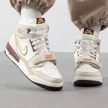 耐克 AIR JORDAN LEGACY 312 女款高帮休闲运动鞋篮球鞋 IB4914-161 - 顏色 - 查看 3