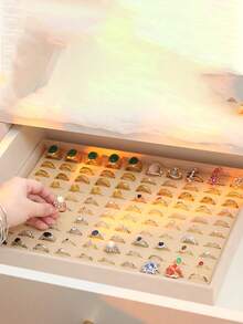 1 tavă de depozitare multifuncțională, cutie de bijuterii din catifea, tavă organizatoare pentru afișarea bijuteriilor cu separatoare detașabile, potrivită pentru toaletă, sertar, baie, dormitor, sufragerie, călătorii, birou, raft, ideală pentru casă, petrecere, nuntă, birou, cadou pentru prieteni, iubită, familie, profesor, coleg, Halloween, Crăciun