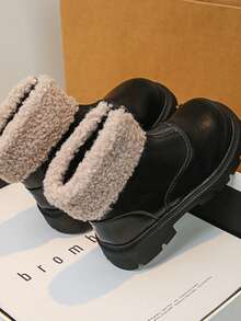 1 pereche de cizme Chelsea negre pentru fete, piele moale + căptușeală caldă din fleece, design clasic cu fermoar frontal, vârf rotund, talpă groasă din cauciuc, stil britanic la modă și drăguț, potrivite pentru 3-12 ani, ținute de zi cu zi, petreceri, școlare, nou-venite toamnă/iarnă - Negru - Vizualizare 7
