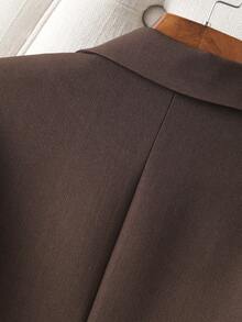 女士春秋新款单扣休闲西装外套，精致剪裁合身收腰职业夹克 - 咖啡棕 - 查看 7