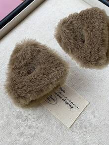 2pcs Soft Plush Cat Ears With Small Paws And A Cute Princess Hairstyle With Fluffy Hair Accessories Winter Claw Clips Elegant Hair Clips Fashion Hair Clutch